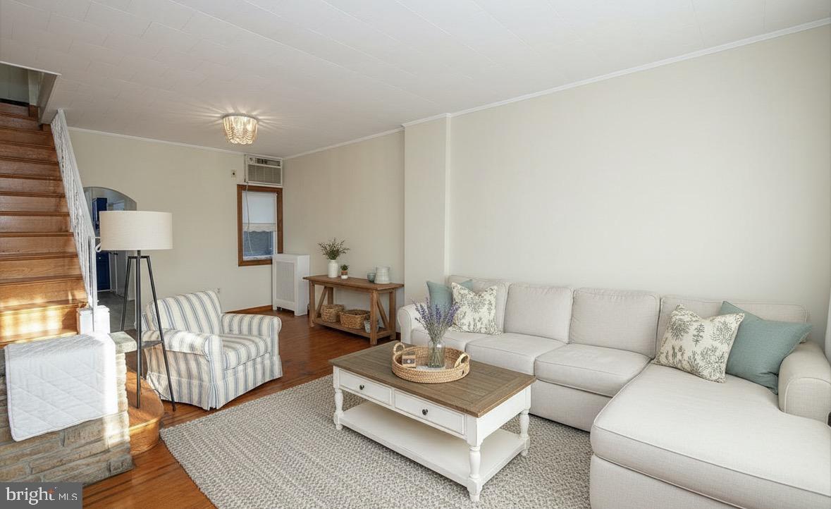 PORT RICHMOND - Residential