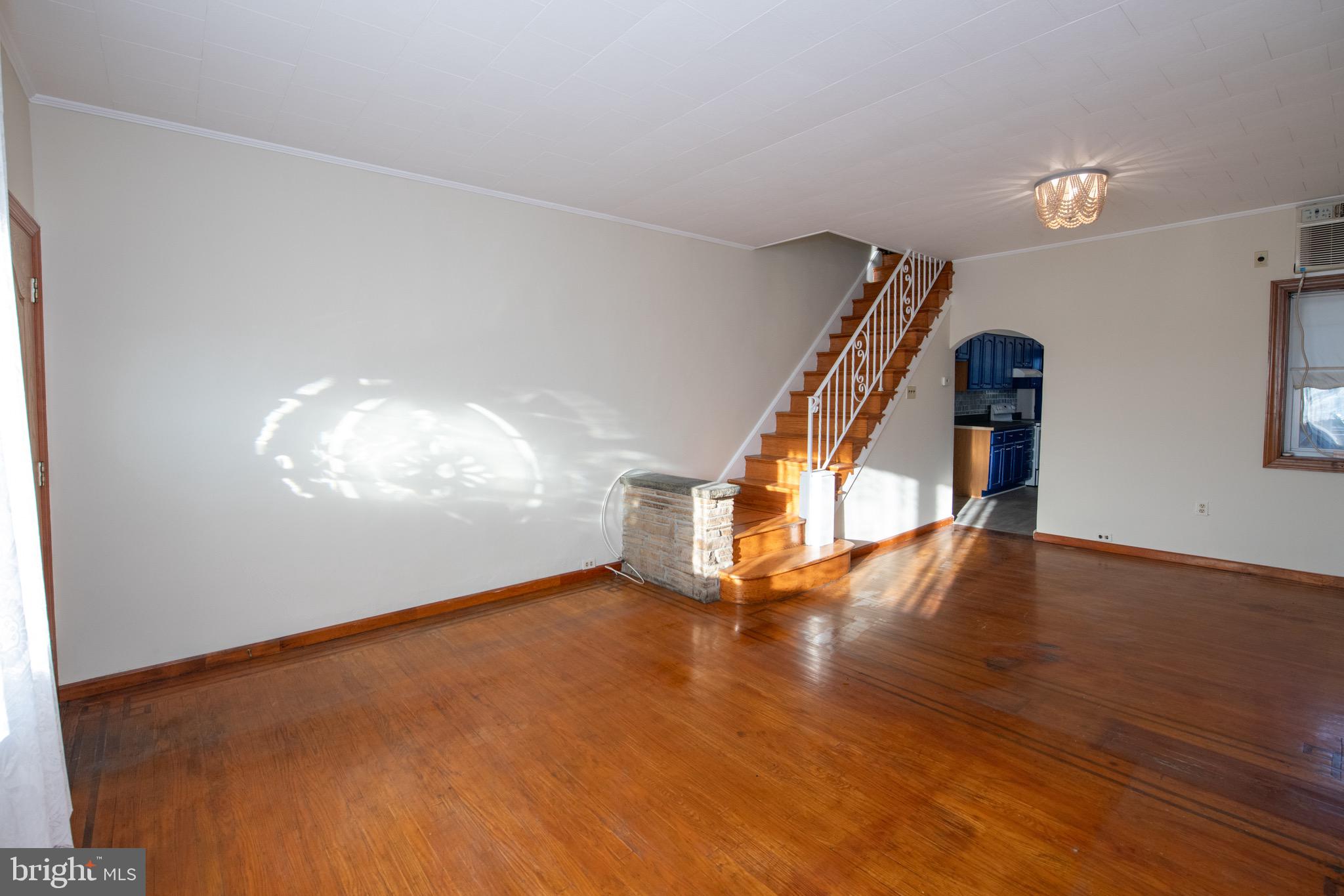 PORT RICHMOND - Residential