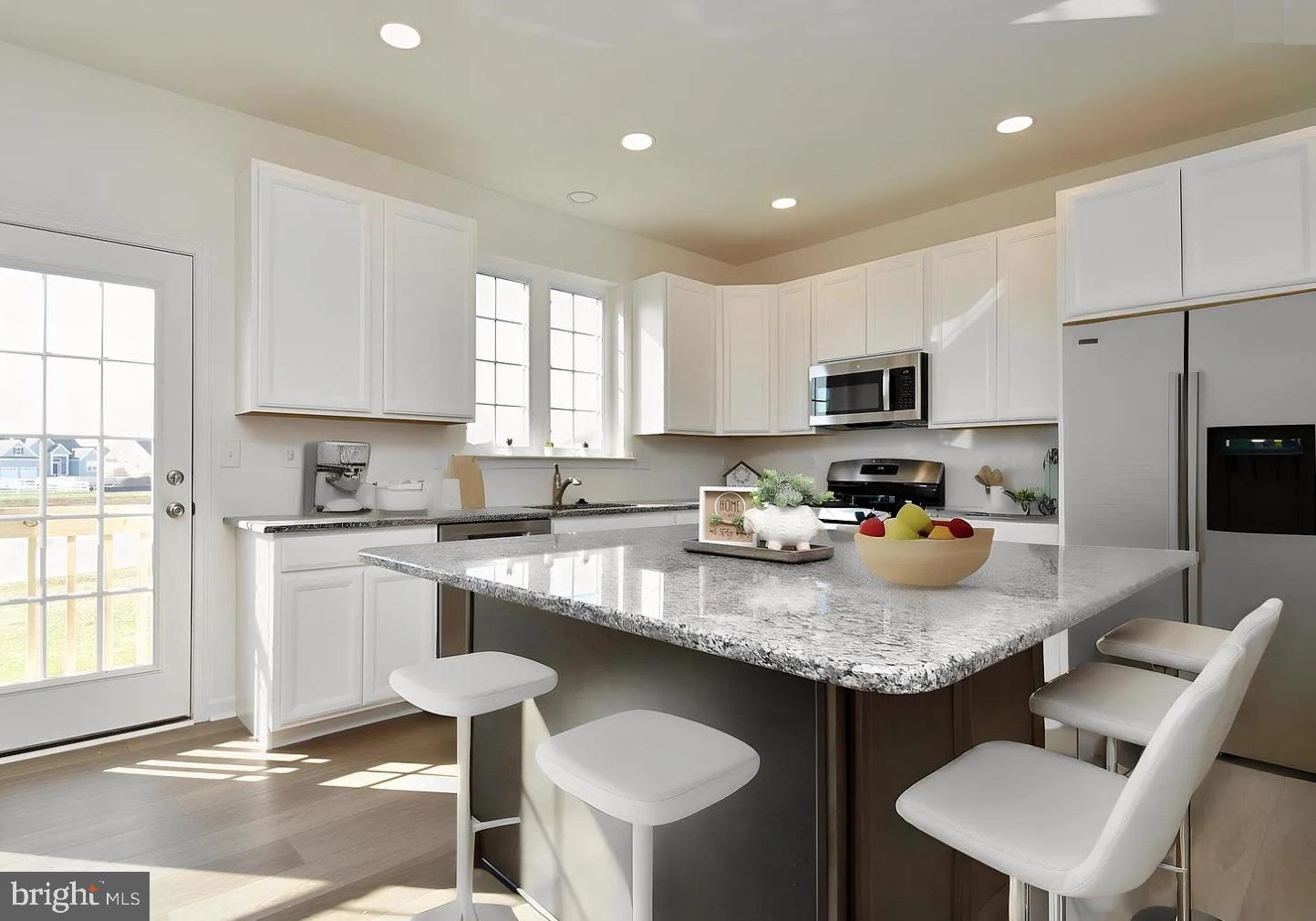 POND VIEW ESTATES - Residential