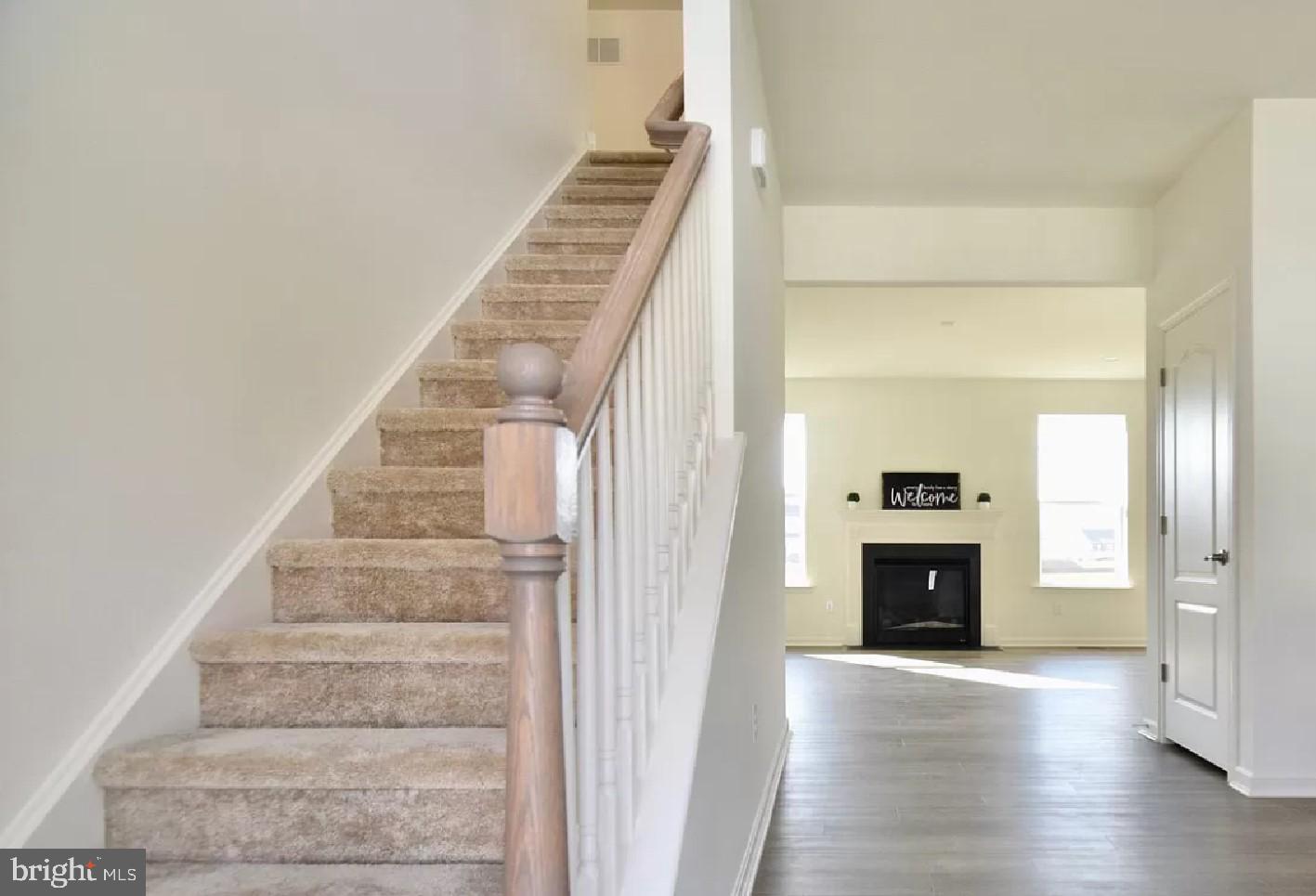 POND VIEW ESTATES - Residential