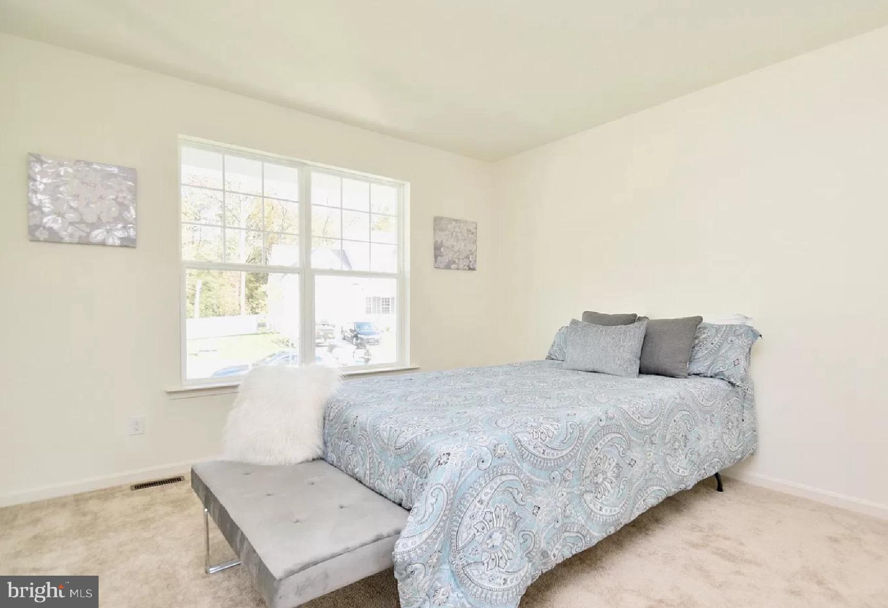 POND VIEW ESTATES - Residential