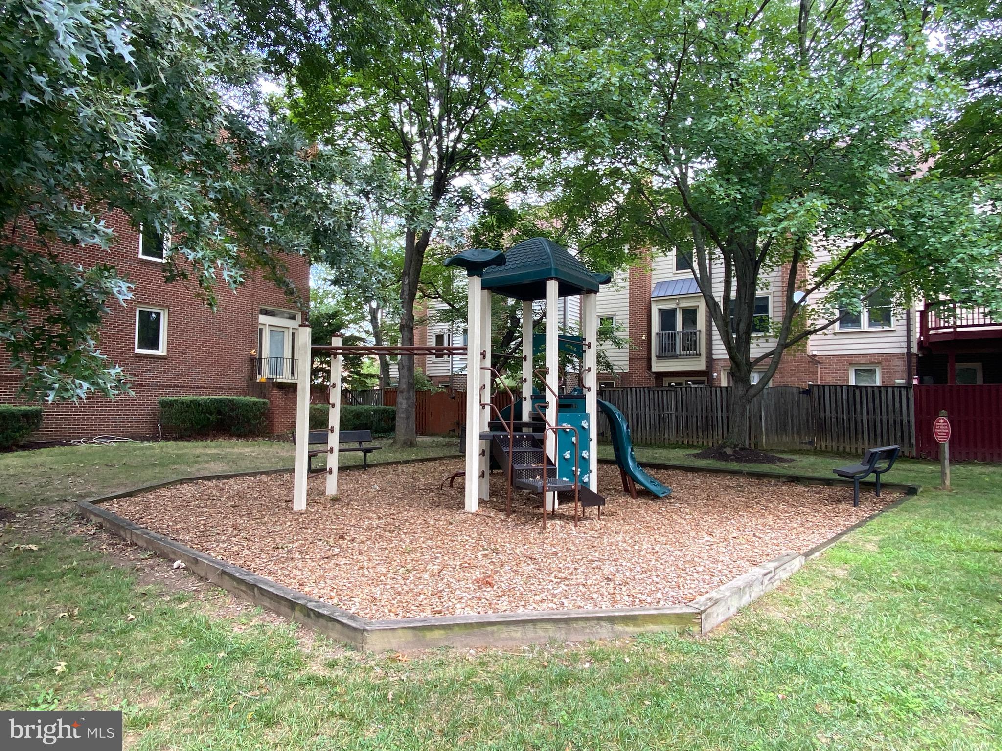 WOODMONT PLACE - Residential Lease