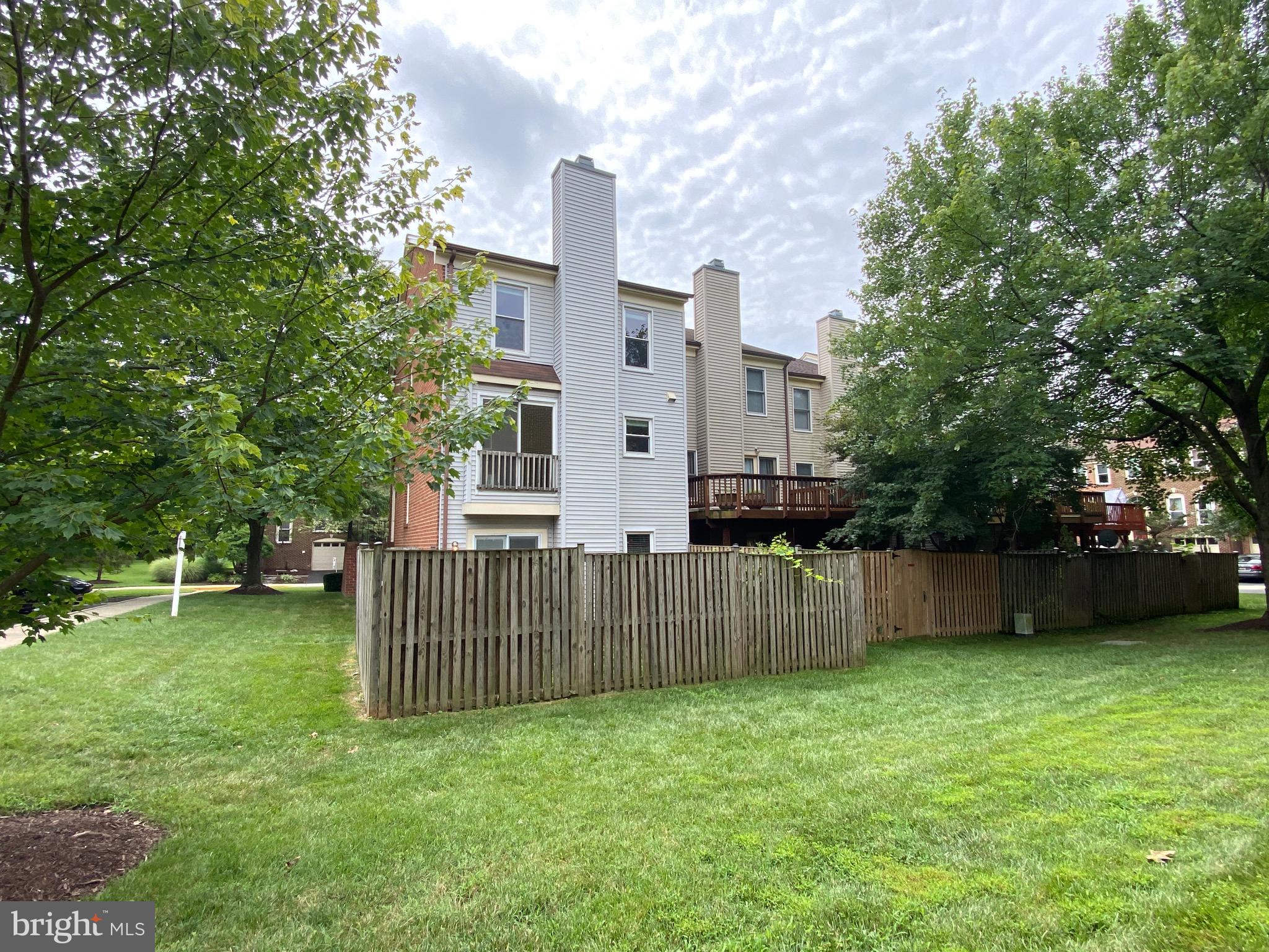 WOODMONT PLACE - Residential Lease