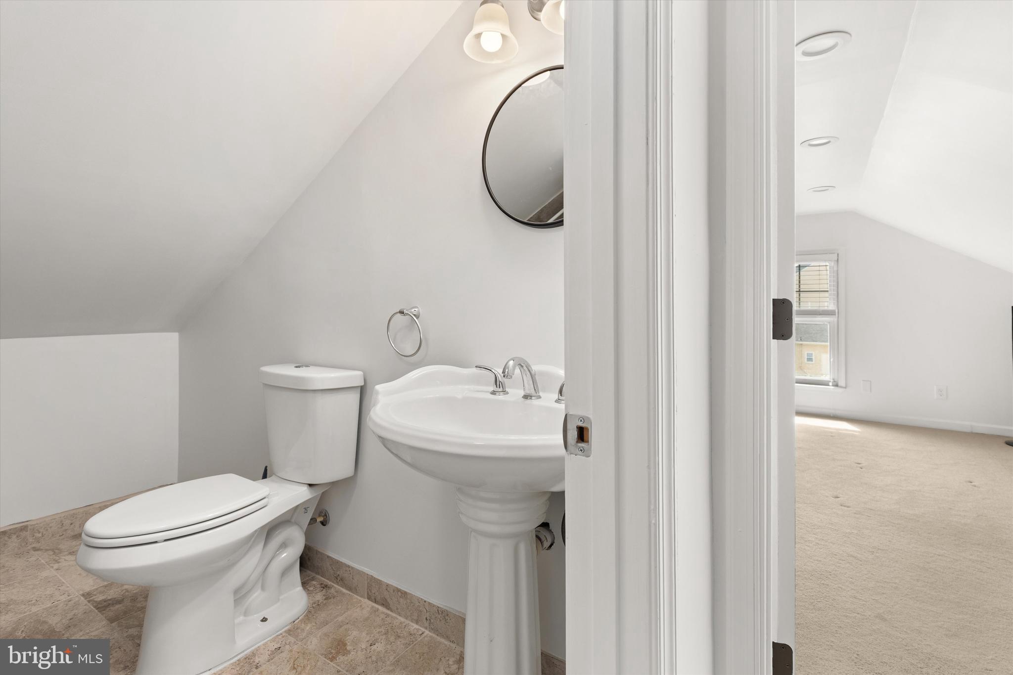 DOWNTOWN OC - Residential