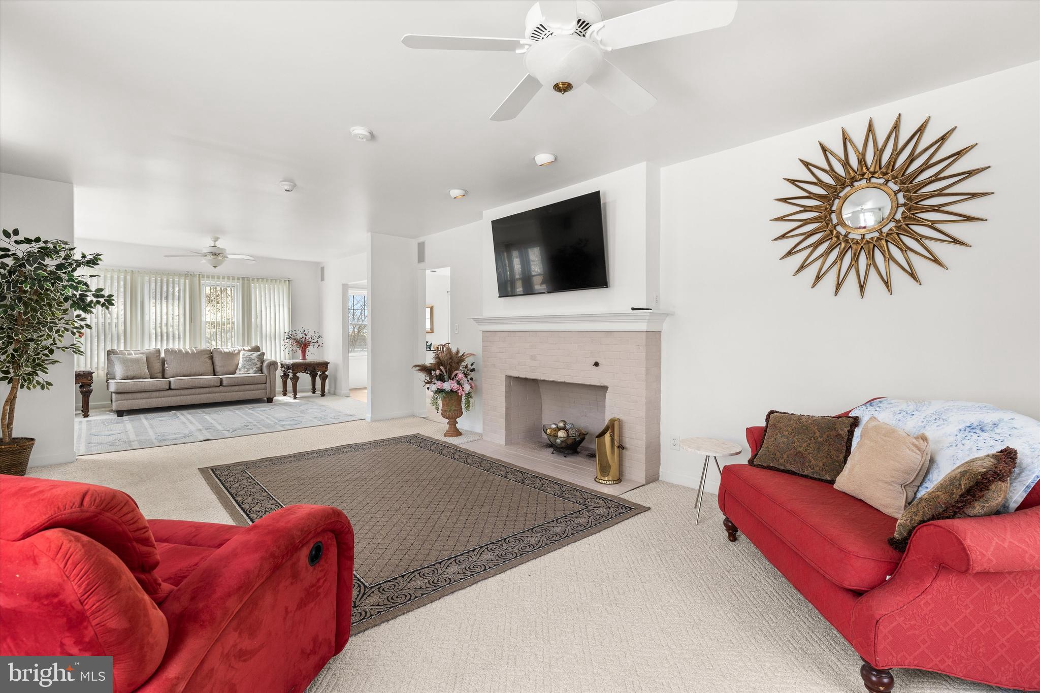 DOWNTOWN OC - Residential