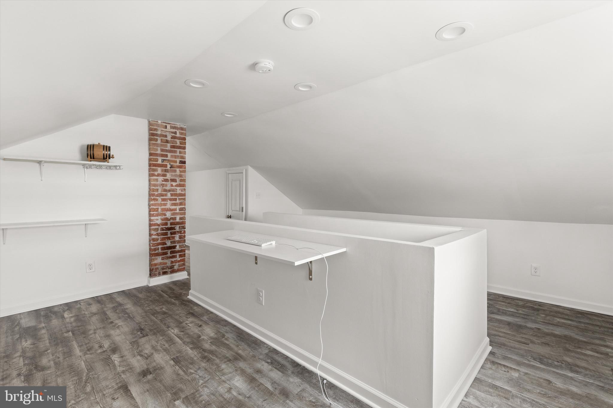 DOWNTOWN OC - Residential