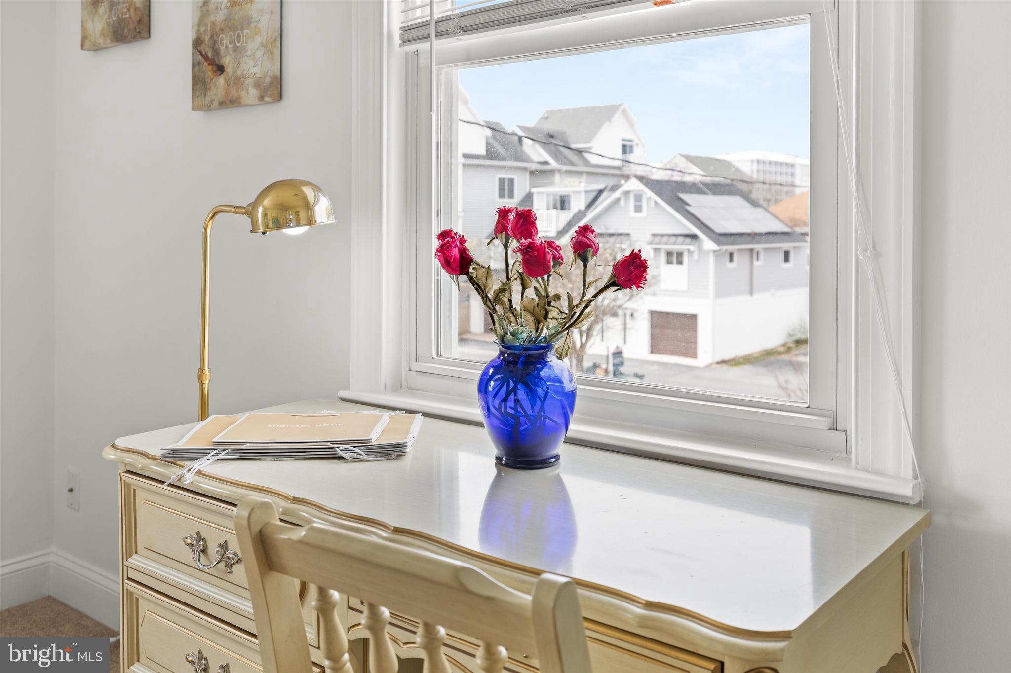 DOWNTOWN OC - Residential