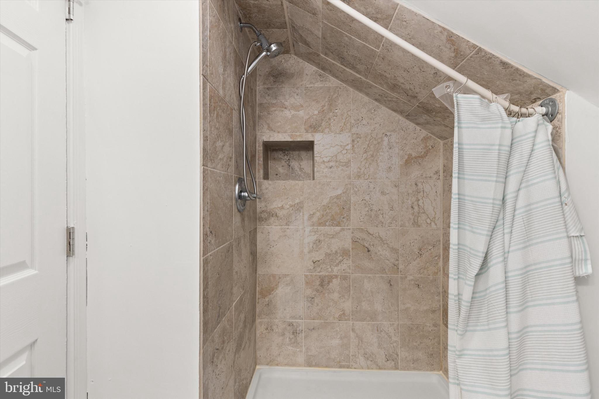 DOWNTOWN OC - Residential