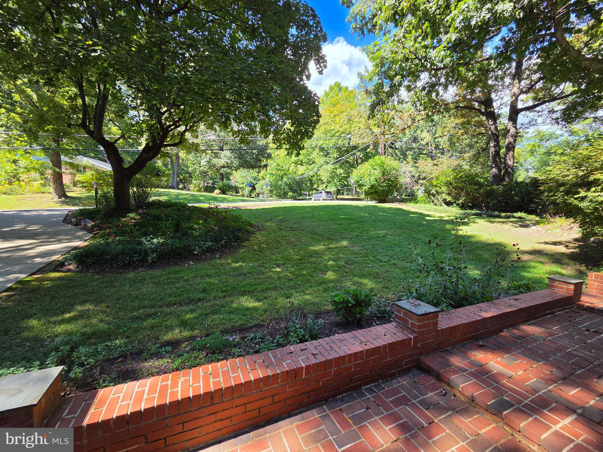 5017 DODSON DRIVE