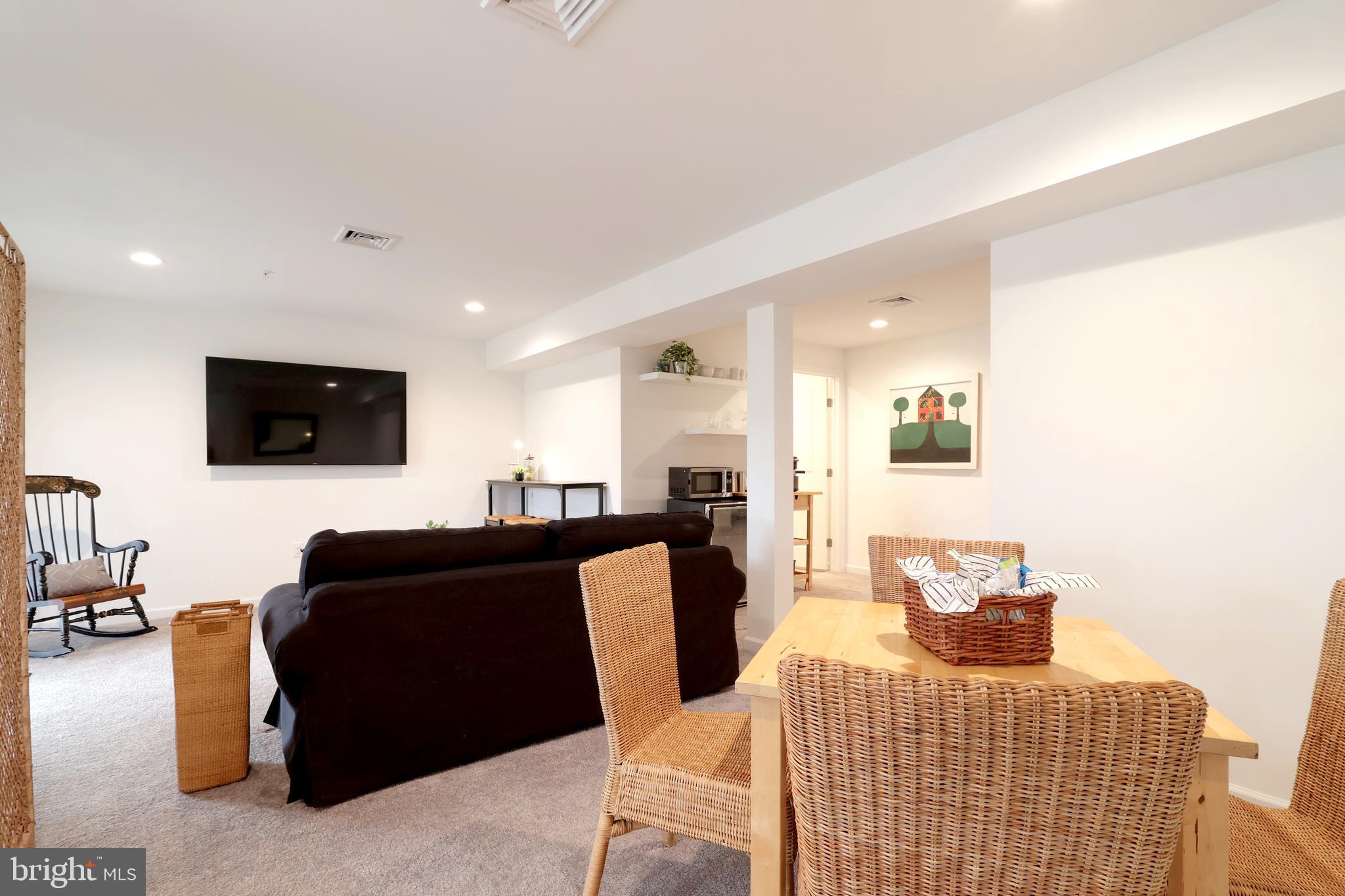 HARVEST MEADOWS - Residential