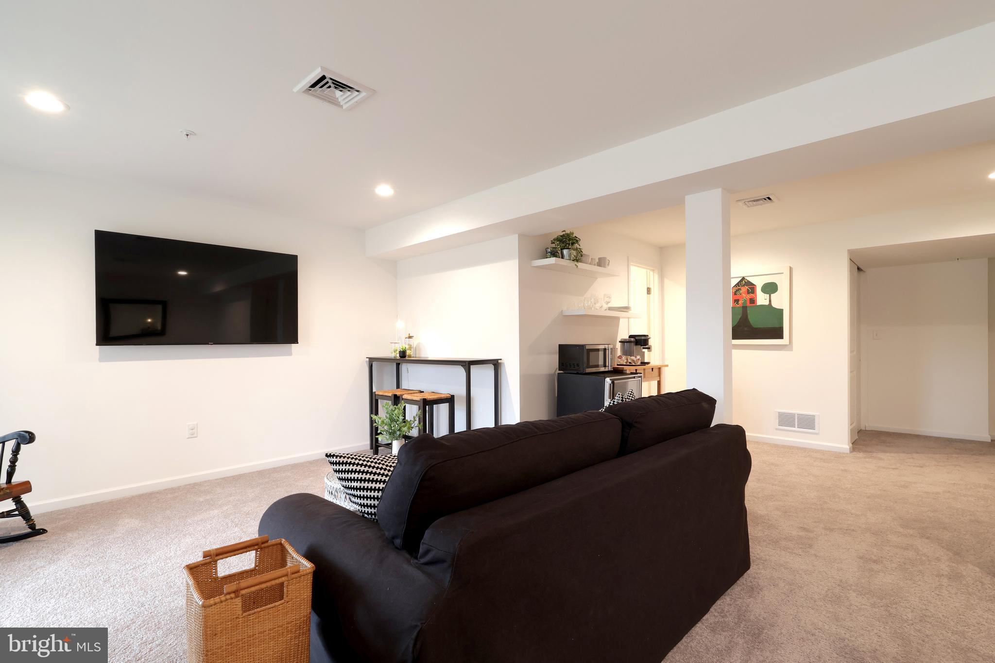 HARVEST MEADOWS - Residential