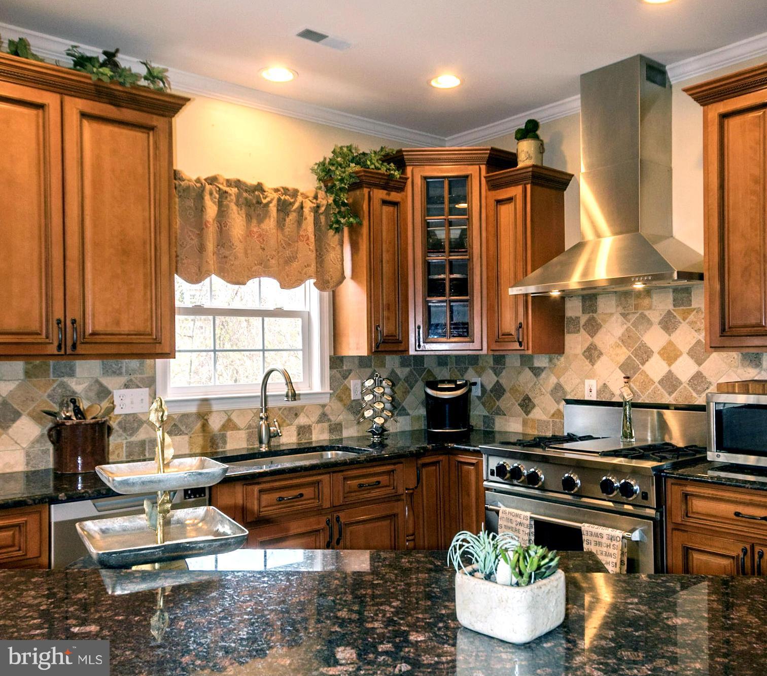 WOODS LANDING - Residential