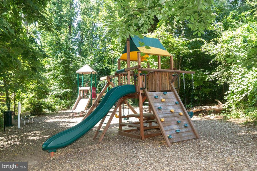 WOODS LANDING - Residential