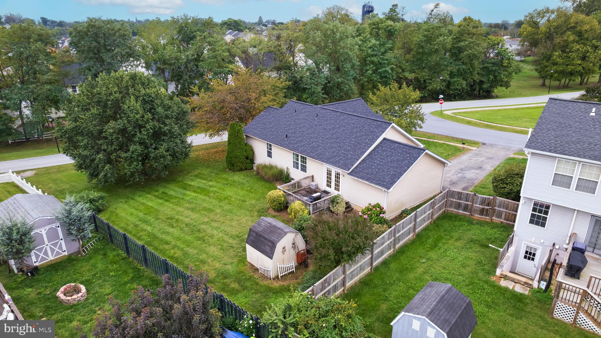 ASHLEY BRIN HEIGHTS - Residential