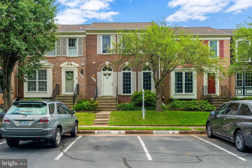 Public Open House Sunday, June 9th from 2-4pm.  Welcome to 13421 Foxhole Drive, a stunning 3-bedroom, 3.5-bathroom brick front interior townhouse in Fairfax, VA. As you step inside, you're greeted by sparkling hardwood floors that lead you through an open floor plan adorned with recessed lighting, high ceilings, and elegant crown molding. The main level boasts a spacious living room perfect for gatherings, as well as a separate dining room ideal for formal meals or casual get-togethers. The kitchen is a chef's delight, offering both functionality and style, with convenient access to a deck where you can enjoy outdoor dining and relaxation. Upstairs, you'll find the primary bedroom retreat featuring a vaulted ceiling, plush carpeting, and a private bath oasis complete with a double vanity, separate shower, and inviting skylights. The secondary bedrooms are generously sized, providing comfort and versatility for family members or guests. The lower level of this townhouse is an entertainer's dream, featuring a cozy recreation room with a wood-burning fireplace, a full bath for added convenience, a laundry room, and ample storage space. The basement also offers a walkout level, leading to an outside deck and patio that overlooks peaceful trees, creating a serene backdrop for outdoor activities and relaxation. Parking is a breeze with 2 assigned spaces and plenty of visitors parking available. This property is perfectly situated in a great location near FFX Co Parkway, with easy access to amenities and services. Don't miss the opportunity to make this beautiful townhouse your new home!
***OFFER DEADLINE SUNDAY 6/9 AT 9PM. OFFERS WILL BE REVIEWED MONDAY MORNING.***