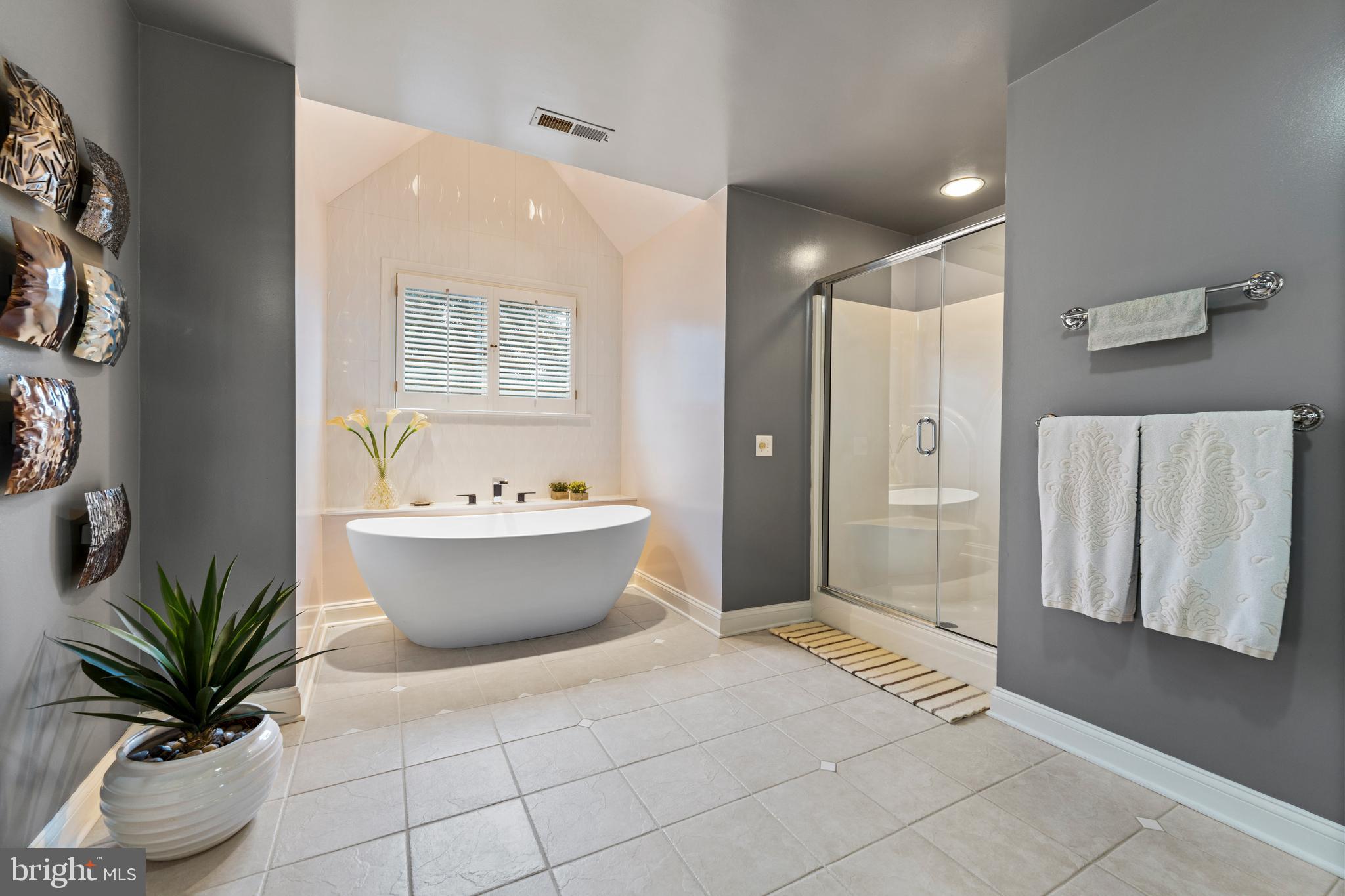 OVERLOOK - Residential