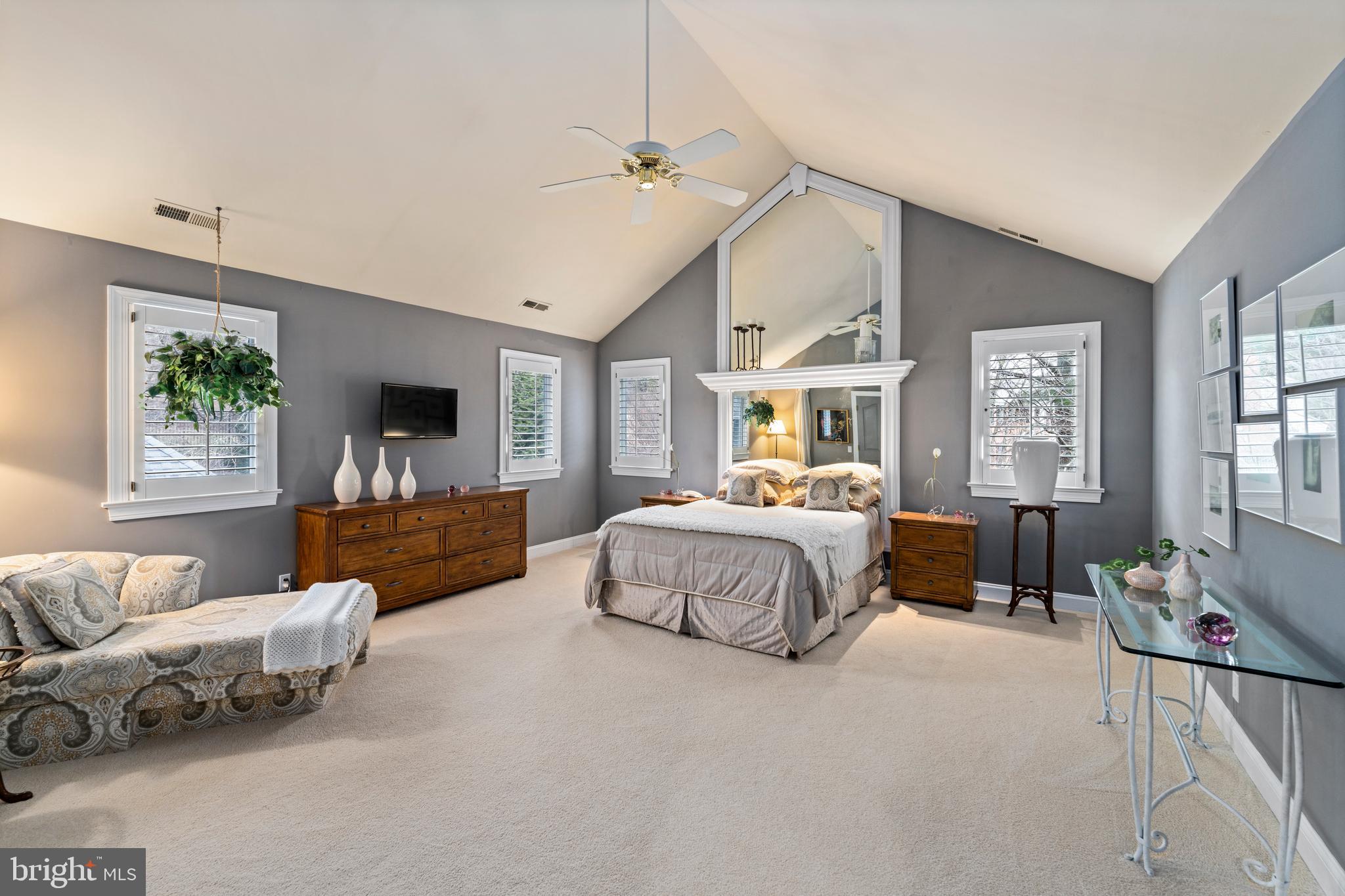 OVERLOOK - Residential