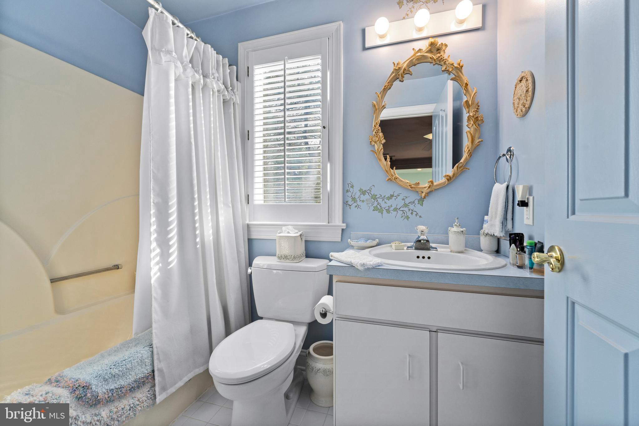 OVERLOOK - Residential