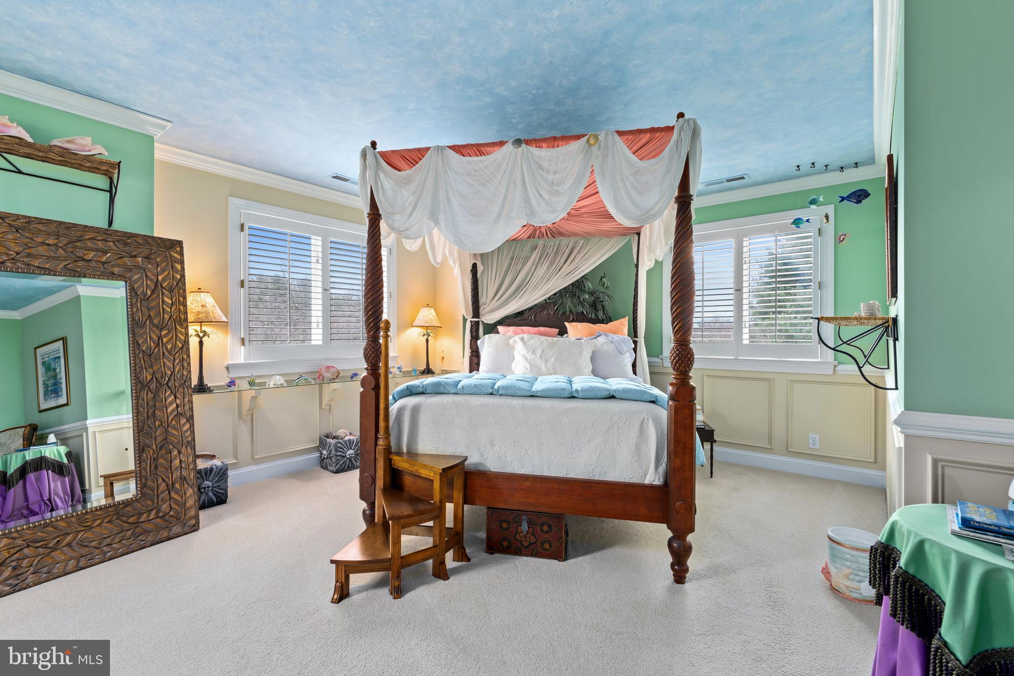 OVERLOOK - Residential