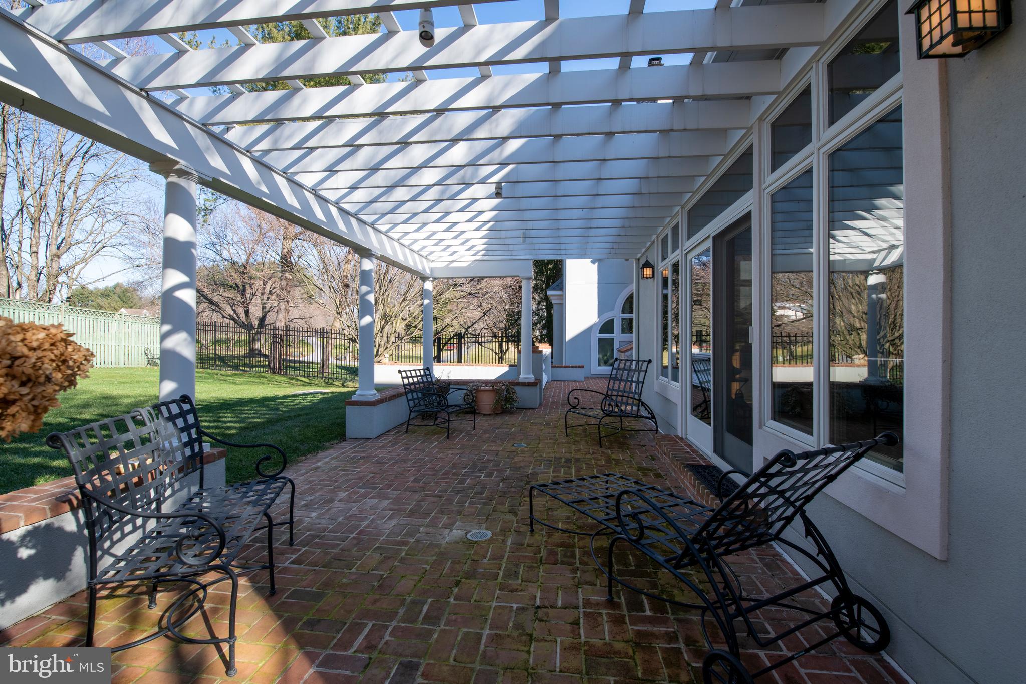 OVERLOOK - Residential