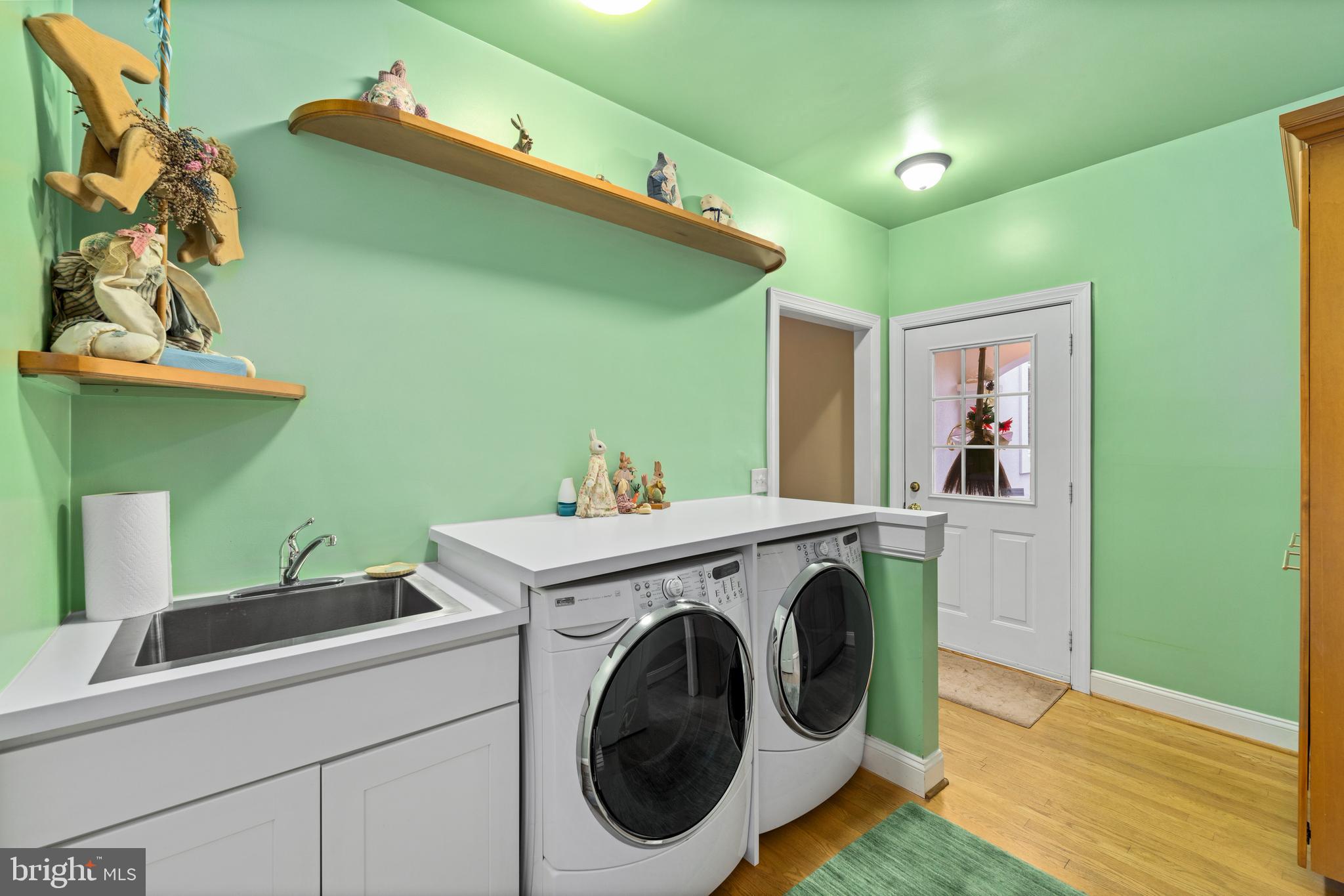 OVERLOOK - Residential