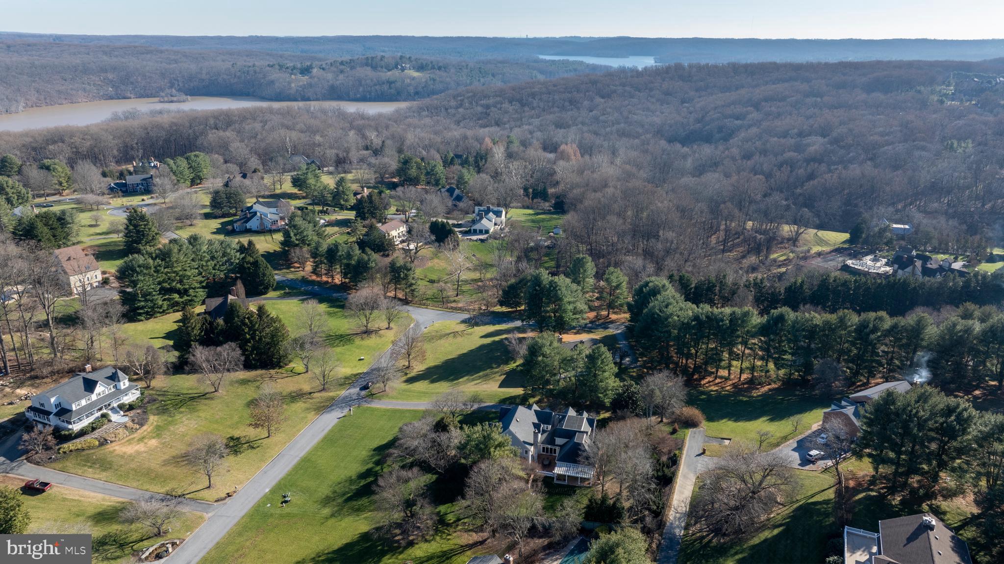 OVERLOOK - Residential