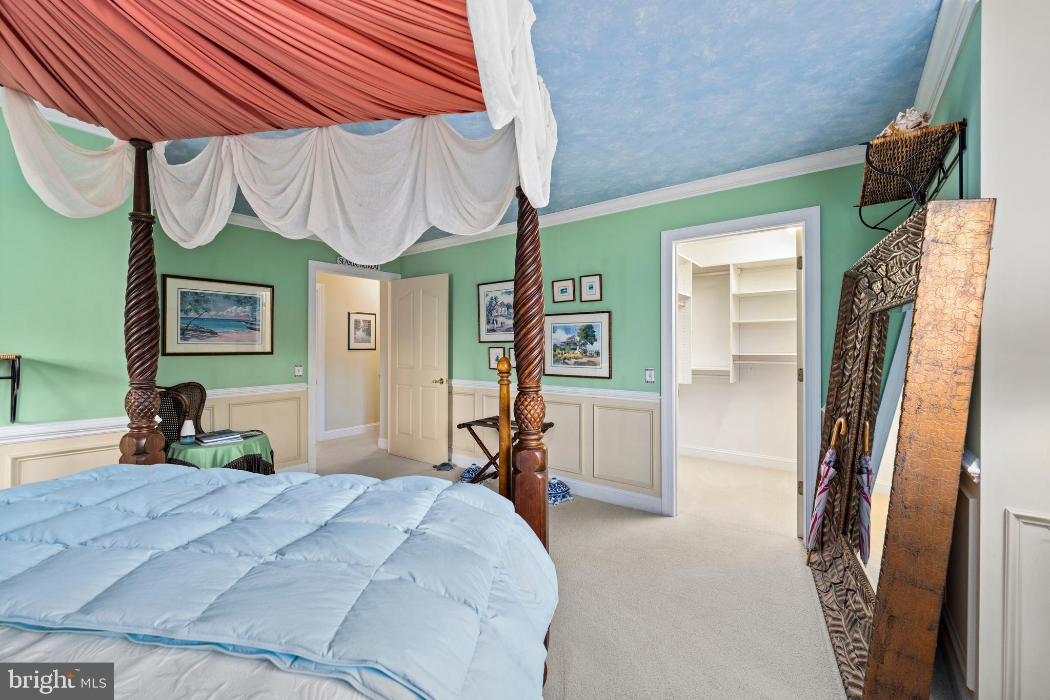 OVERLOOK - Residential