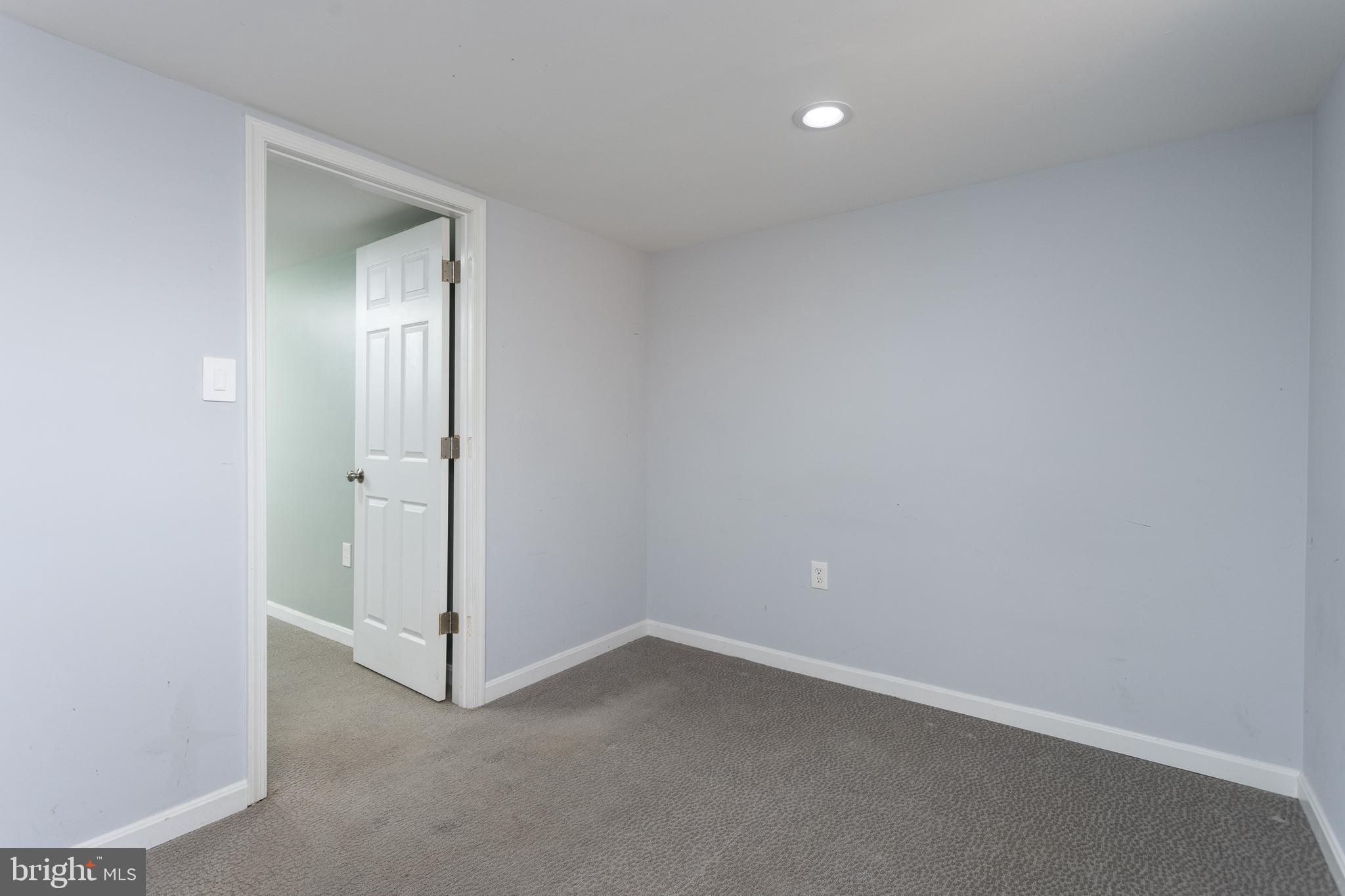 PERRING PARK - Residential