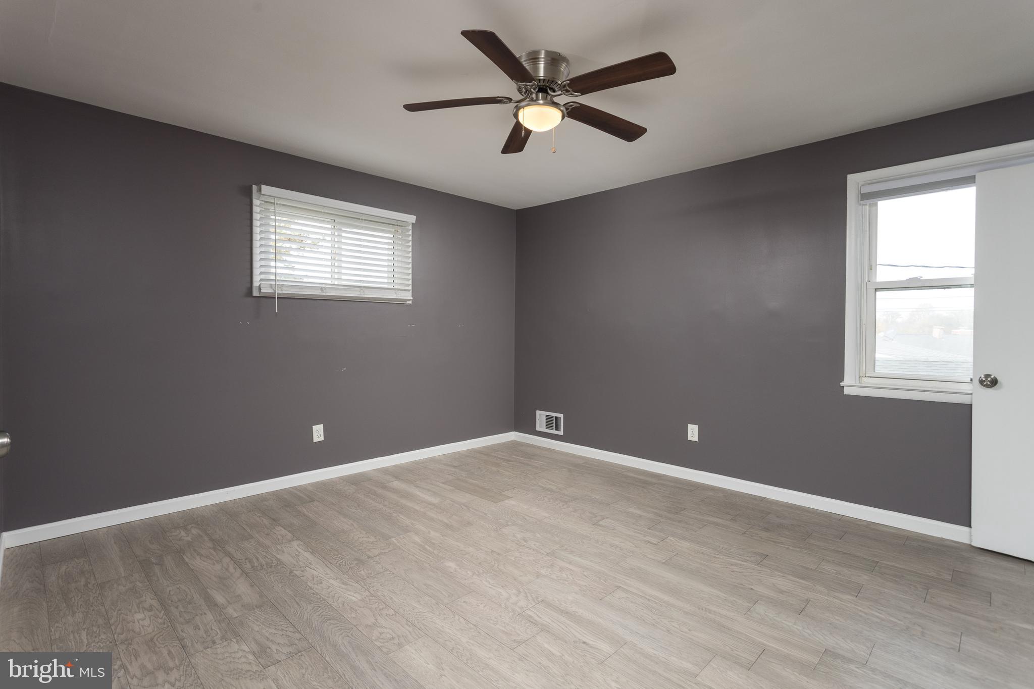 PERRING PARK - Residential