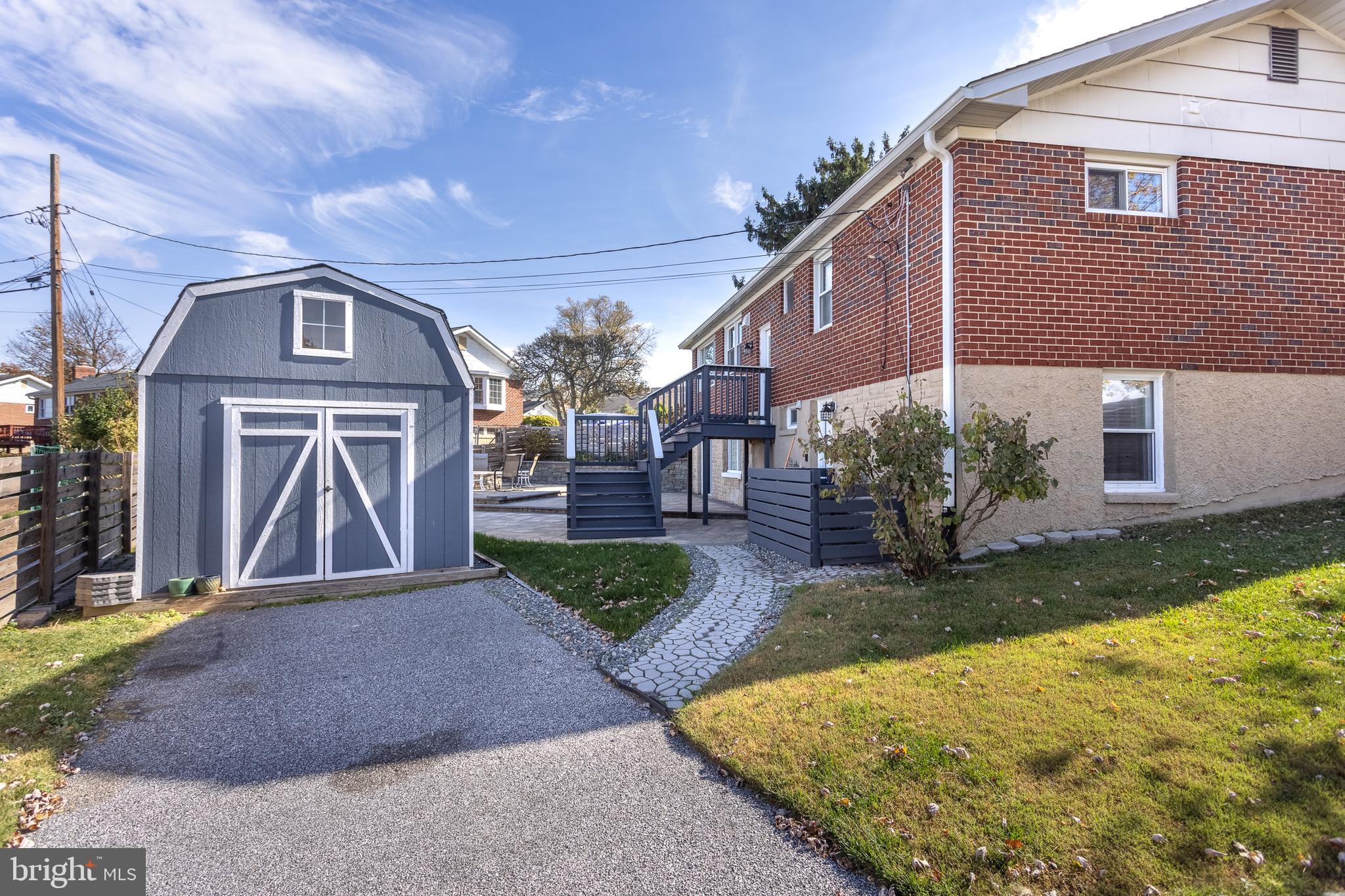 PERRING PARK - Residential