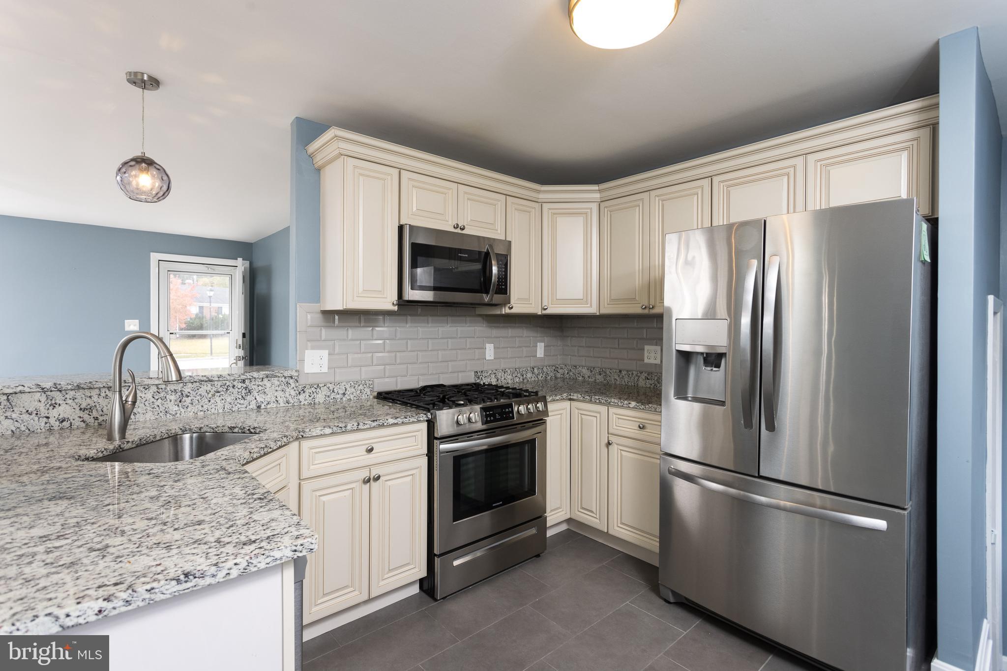 PERRING PARK - Residential