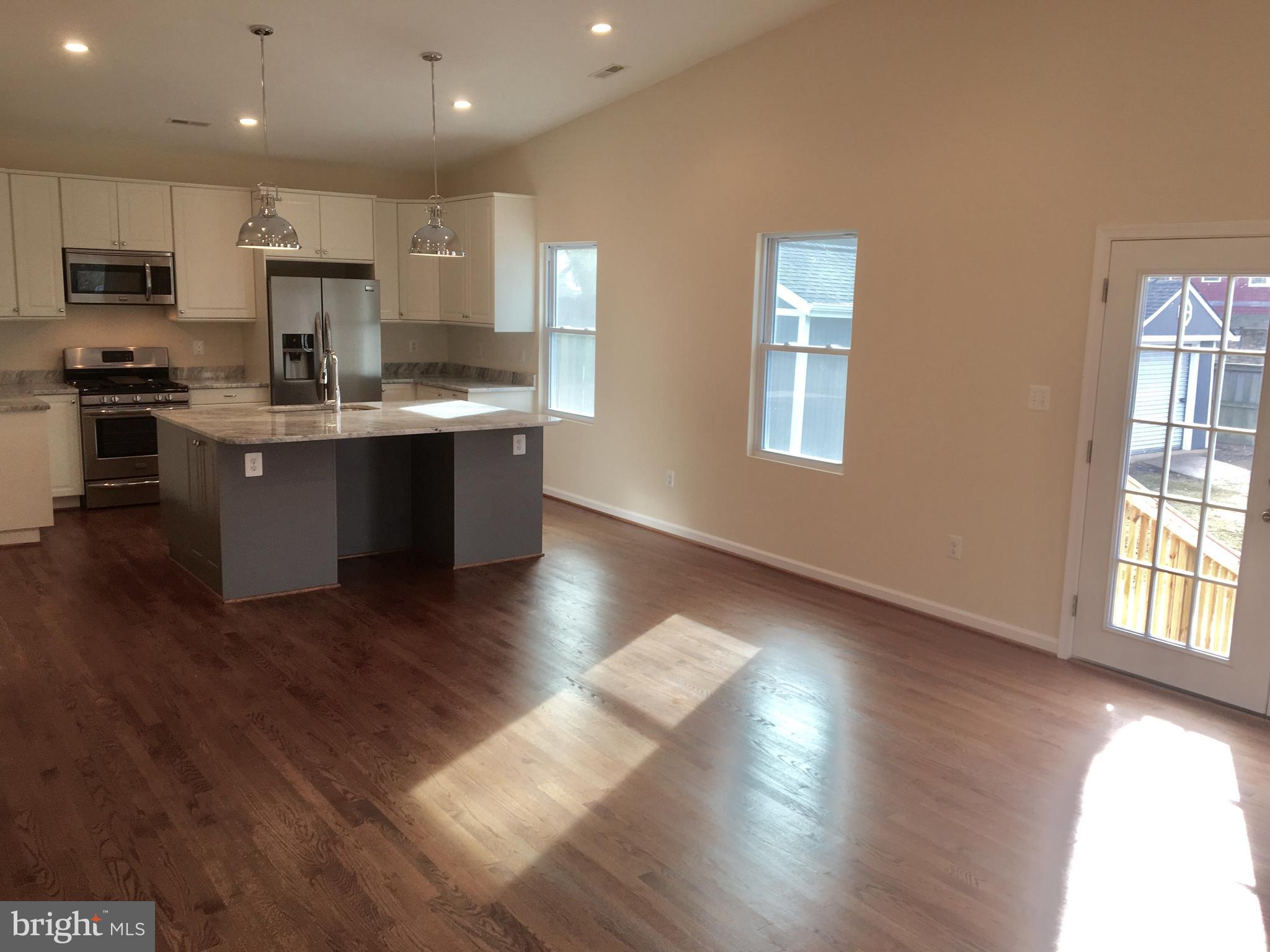 CALVERT - Residential