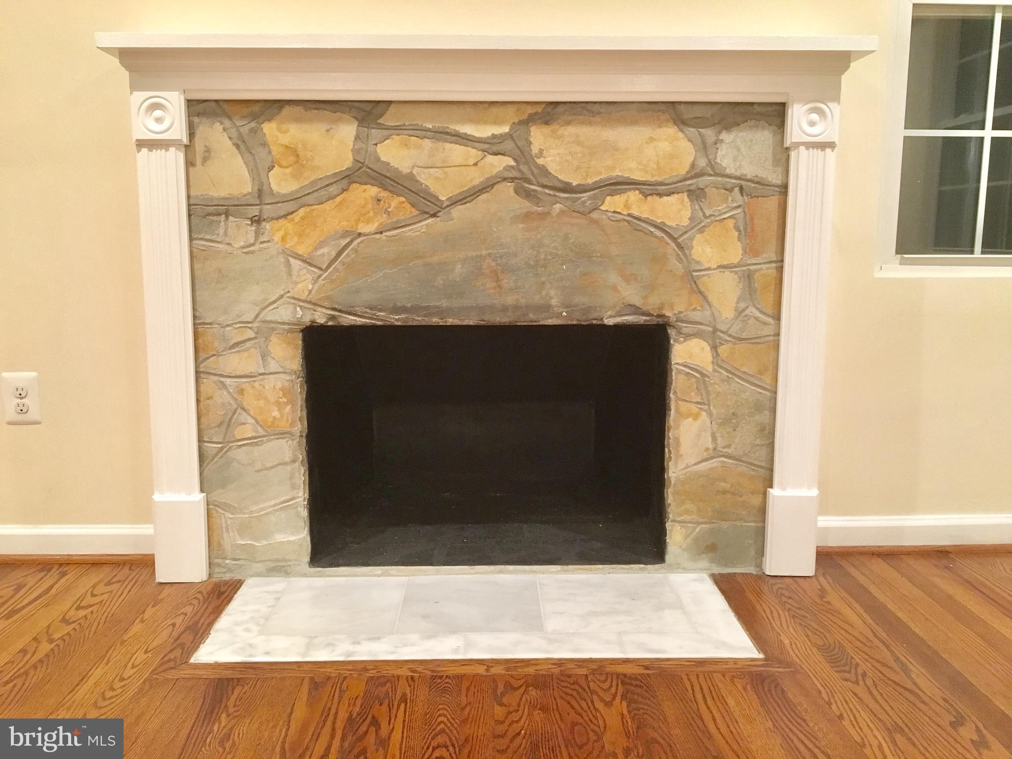 CALVERT - Residential