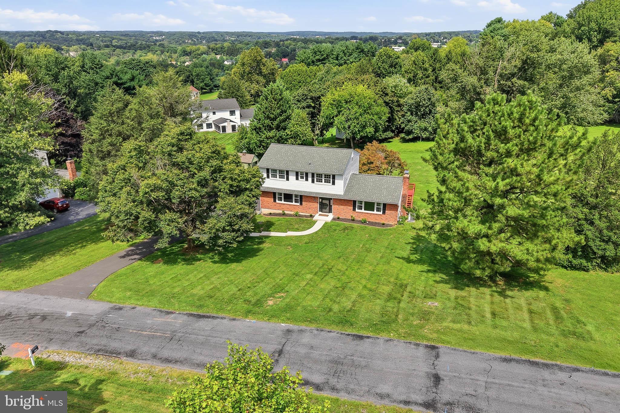 111 SKYLINE DRIVE
