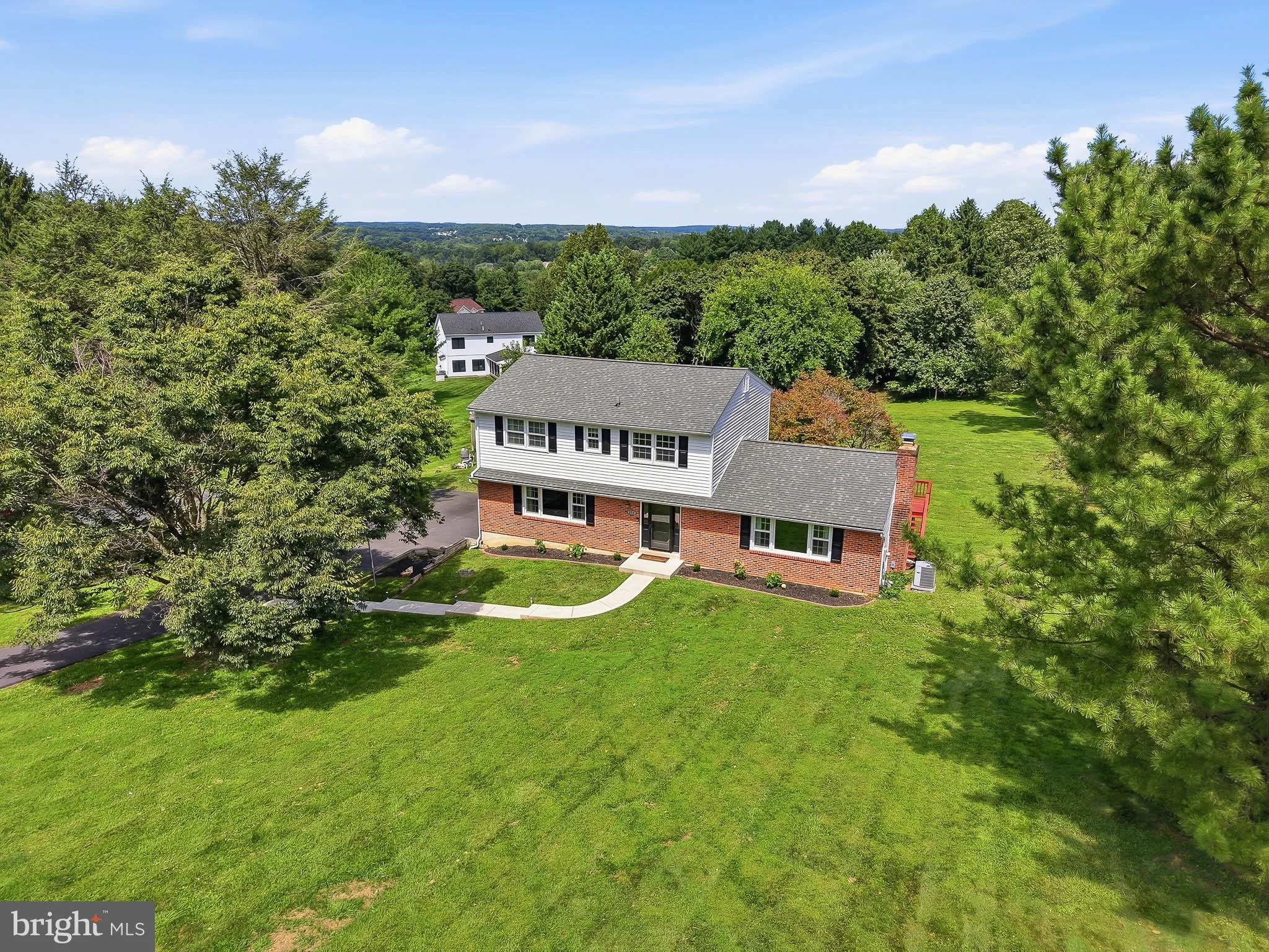 111 Skyline Drive