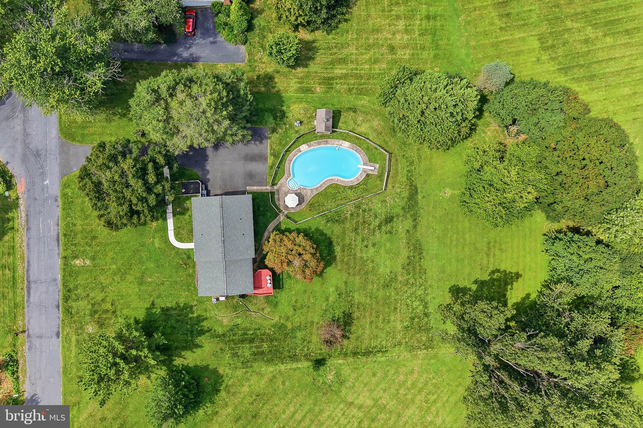 111 SKYLINE DRIVE