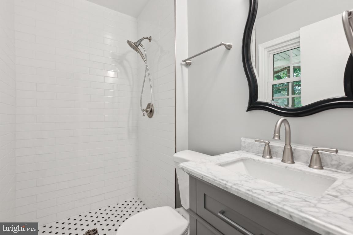 HILLSMERE ESTATES - Residential