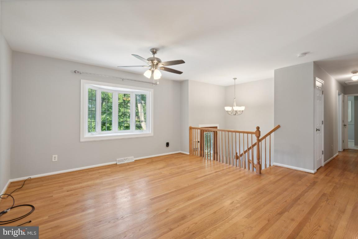 HILLSMERE ESTATES - Residential