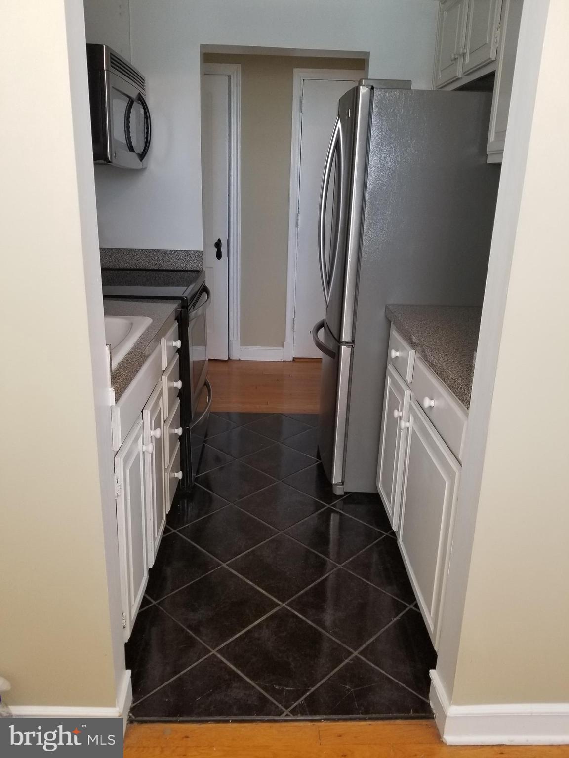 POTOMAC SHORES - Residential Lease