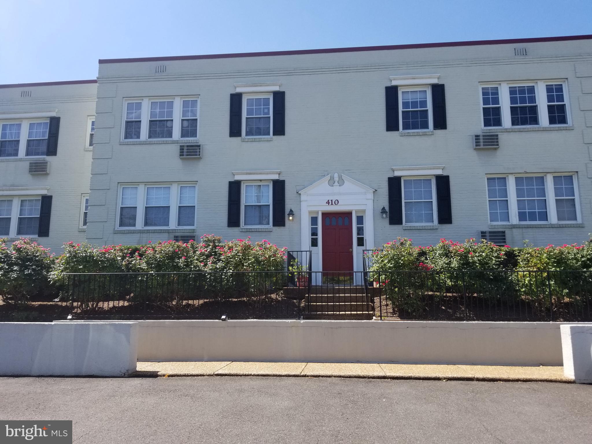 POTOMAC SHORES - Residential Lease