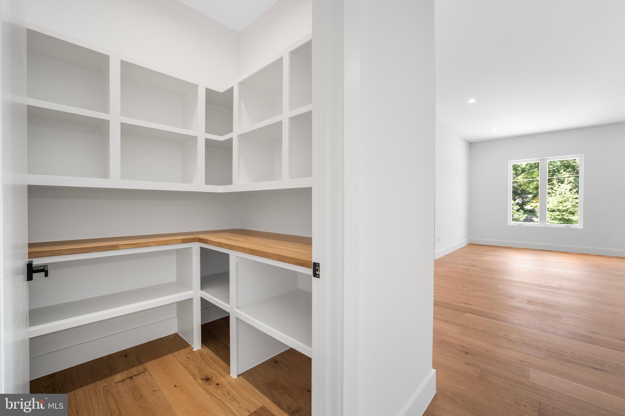 KENMORE FARMS - Residential