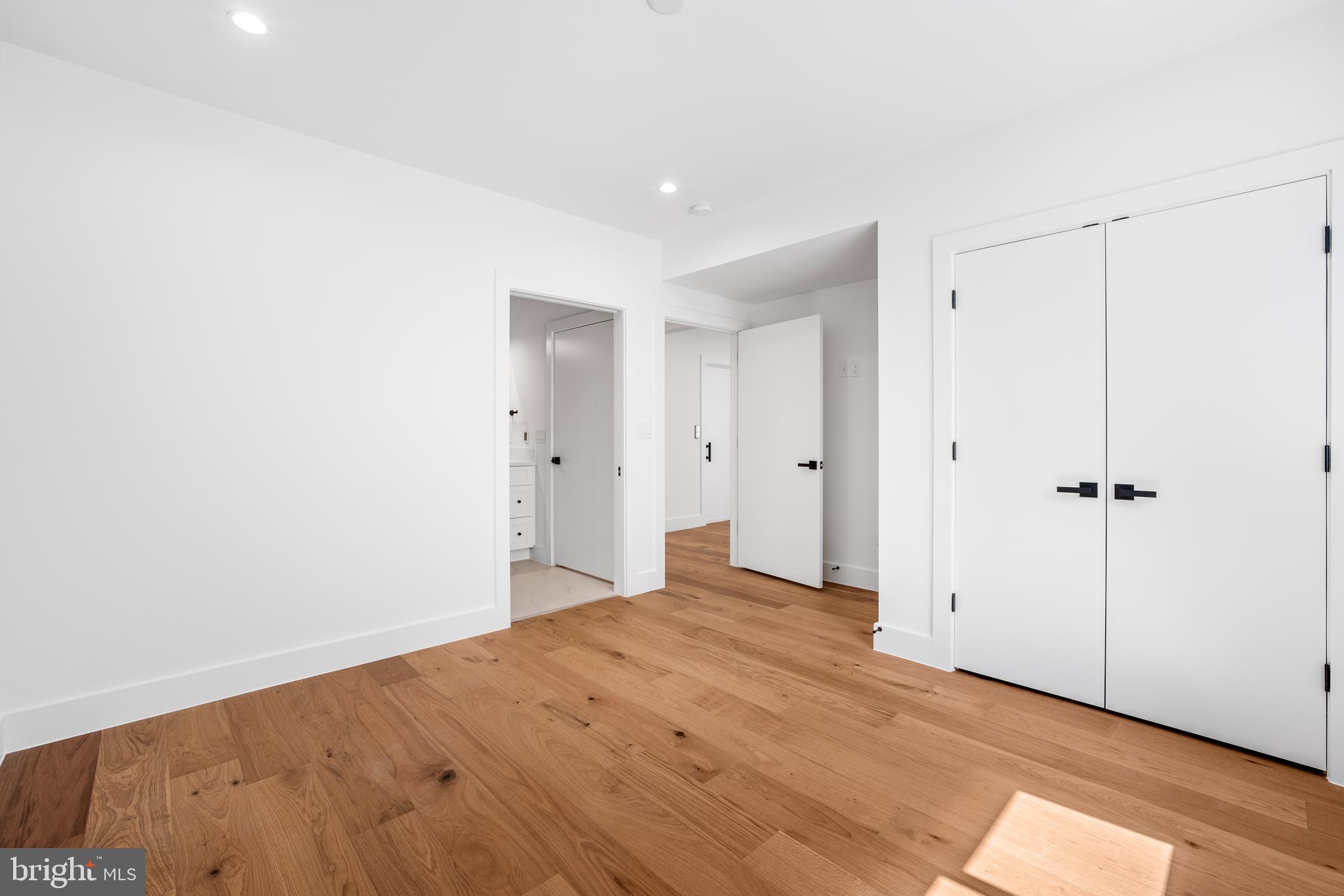 KENMORE FARMS - Residential