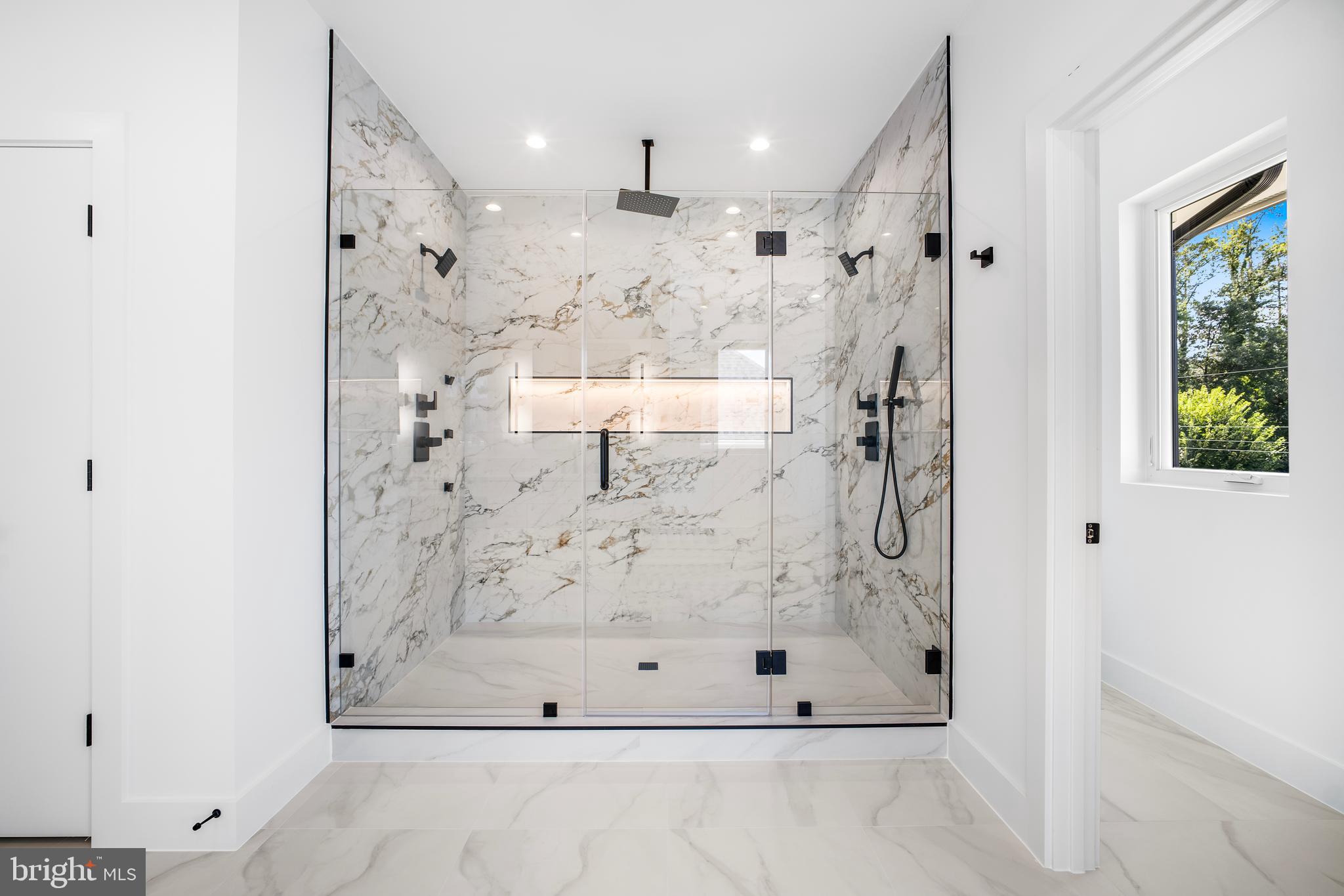 KENMORE FARMS - Residential