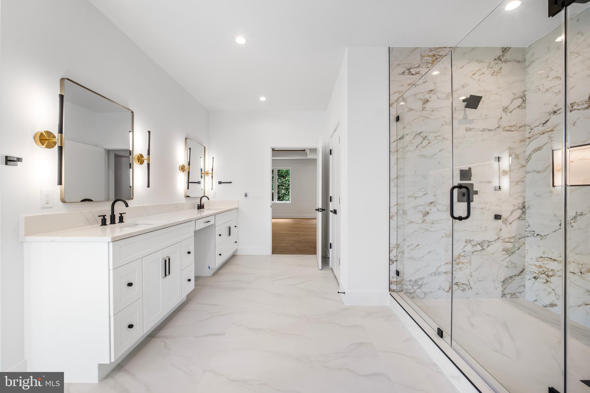 KENMORE FARMS - Residential