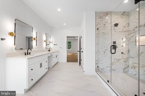 9420 VERNON DRIVE GREAT FALLS VA 22066