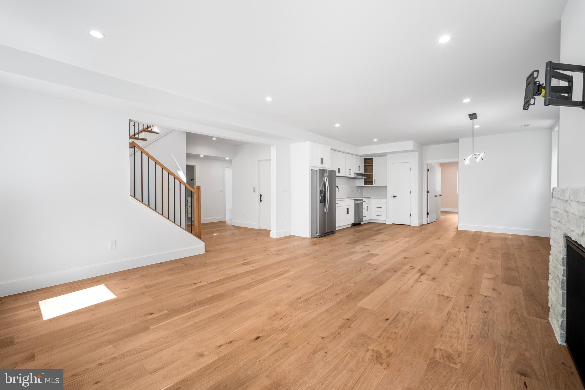 KENMORE FARMS - Residential