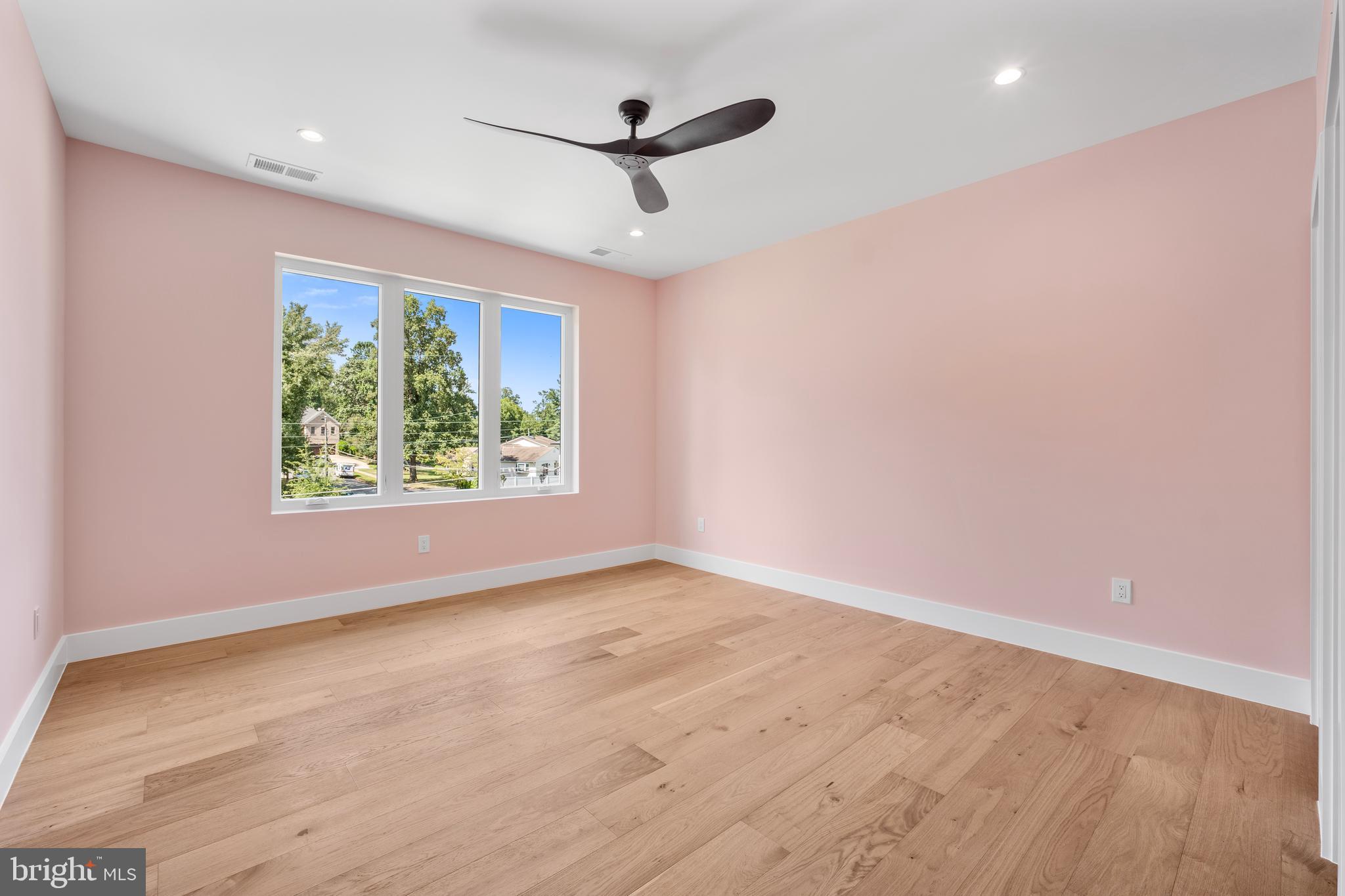 KENMORE FARMS - Residential