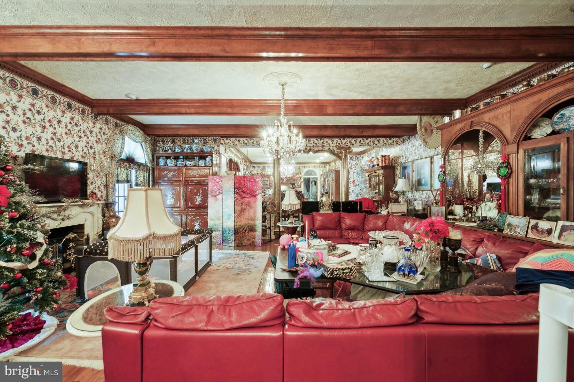 DEVEREUX STATION - Residential