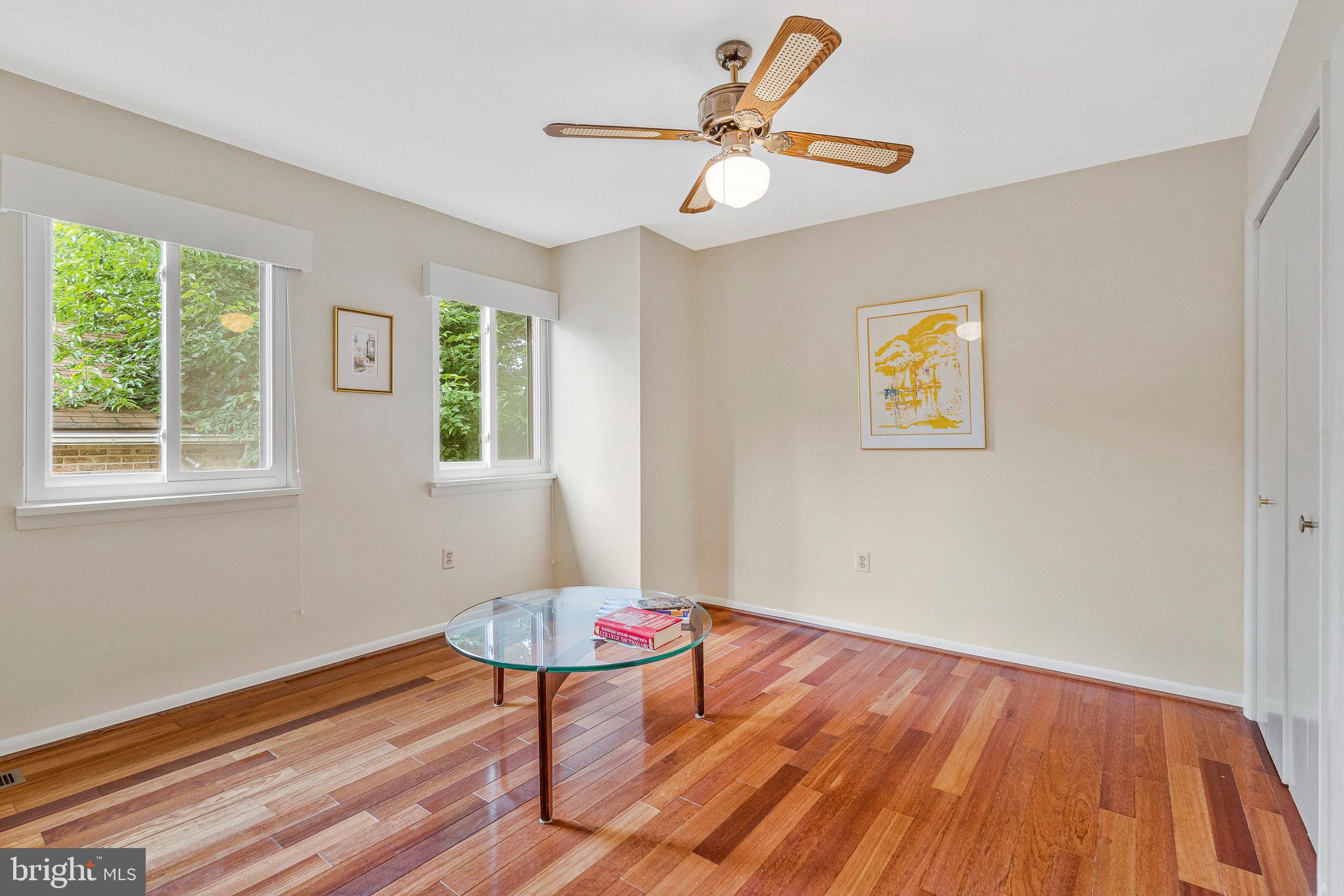 GREAT OAKS - Residential