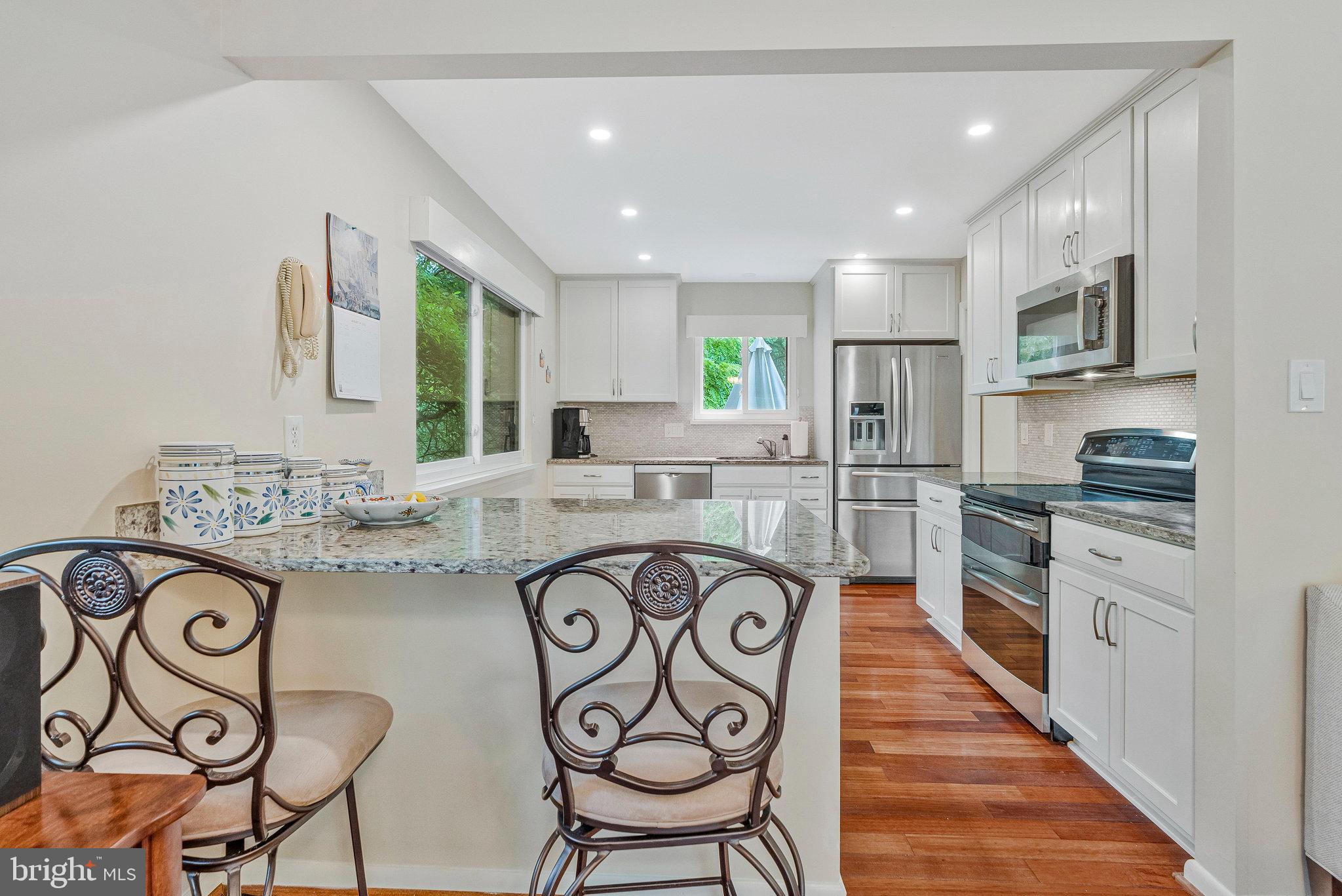 GREAT OAKS - Residential